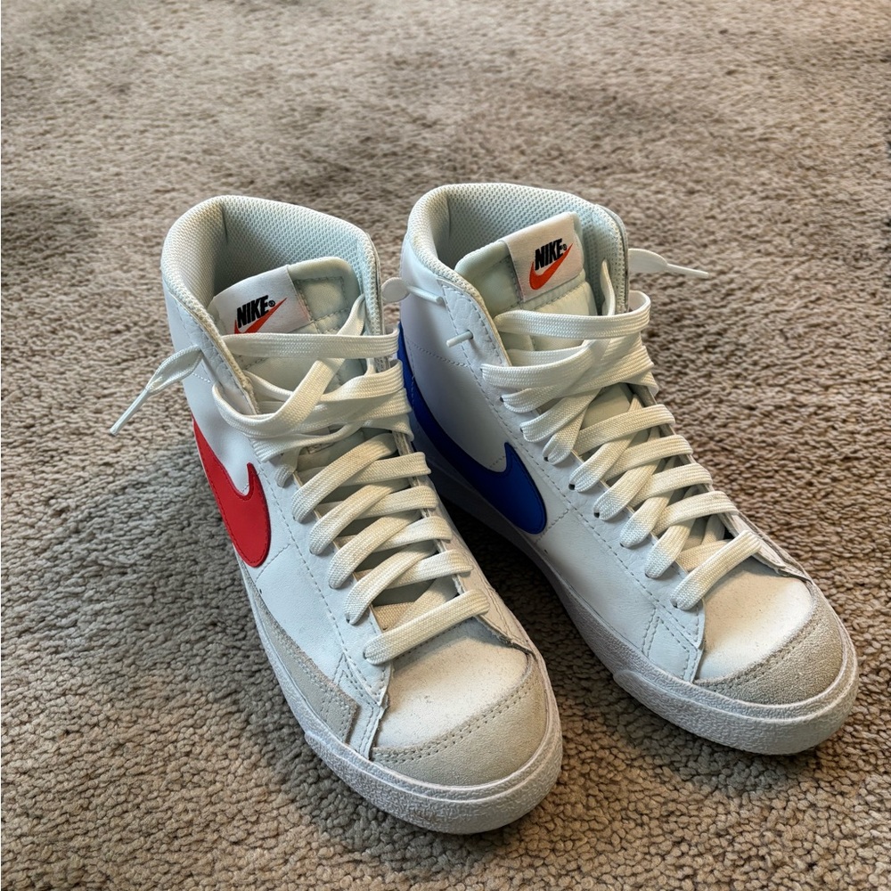 Nike Boys' White Athletic Shoes